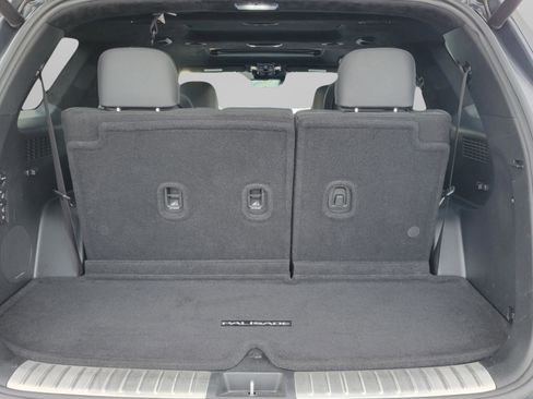 Used 2024 Hyundai Palisade Calligraphy image 30