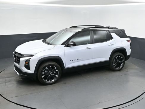 New 2026 Chevrolet Equinox RS image 32