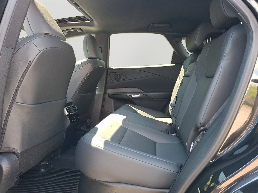 Used 2025 Lexus RX 350 Premium w/ Accessory Package AWD/4WD image 8