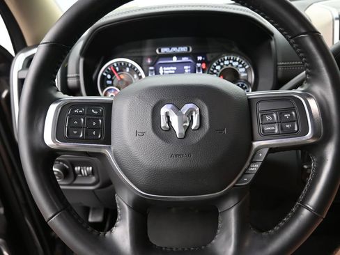 Used 2020 RAM 2500 Laramie AWD/4WD image 14