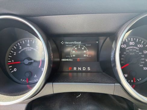 Used 2022 Ford Mustang Premium RWD image 17