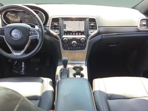 Used 2016 Jeep Grand Cherokee Limited image 13