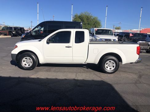 Used 2016 Nissan Frontier S image 5