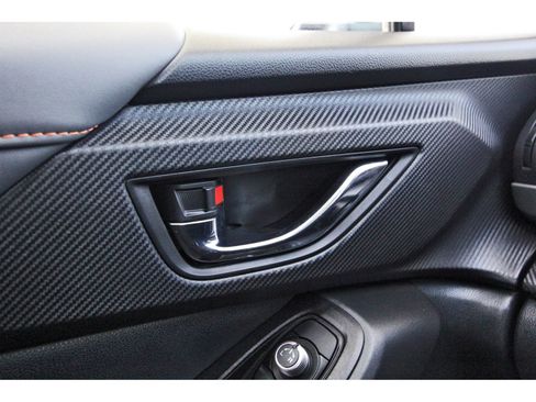 Certified 2024 Subaru Crosstrek 2.5i Limited w/ Crosstrek Mirror Package AWD/4WD image 19