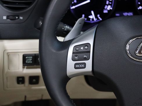 Used 2015 Lexus IS 250C image 48