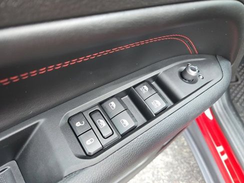 Used 2024 Jeep Compass Trailhawk w/ Trailhawk Elite Group image 23