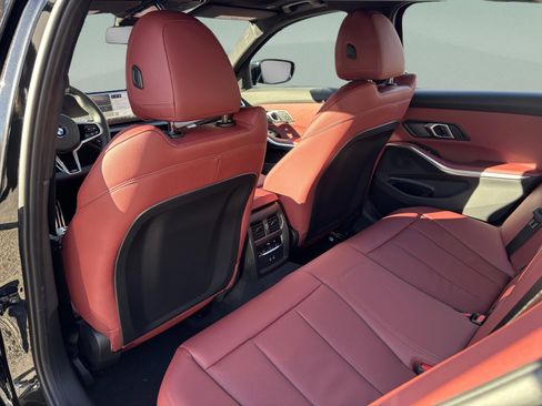 New 2026 BMW 330i Sedan w/ M Sport Package image 27