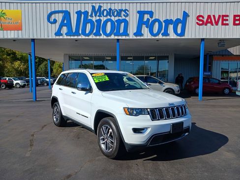 Used 2021 Jeep Grand Cherokee Limited image 3