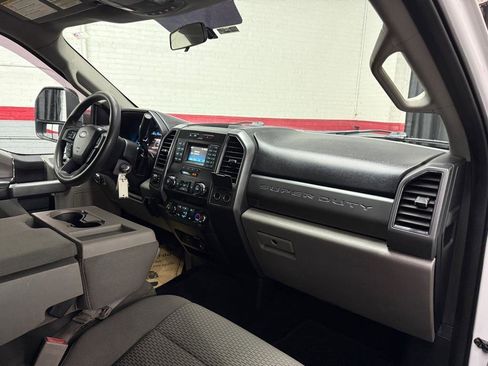 Used 2019 Ford F250 XLT image 10