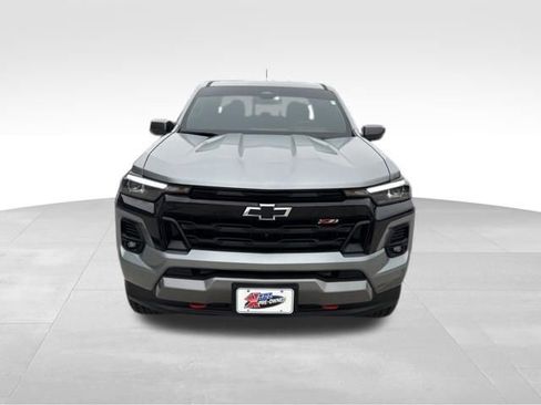 Used 2025 Chevrolet Colorado Z71 w/ Technology Package image 8