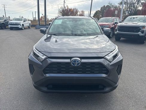 Used 2024 Toyota RAV4 LE image 8