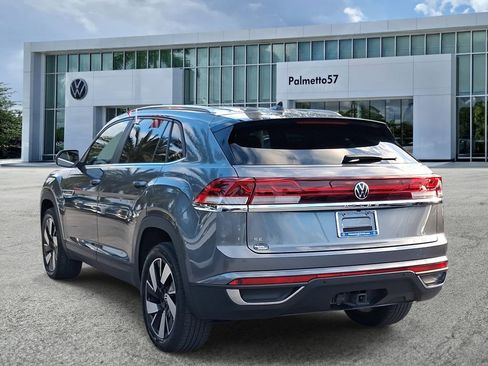 Used 2024 Volkswagen Atlas Cross Sport SE image 4
