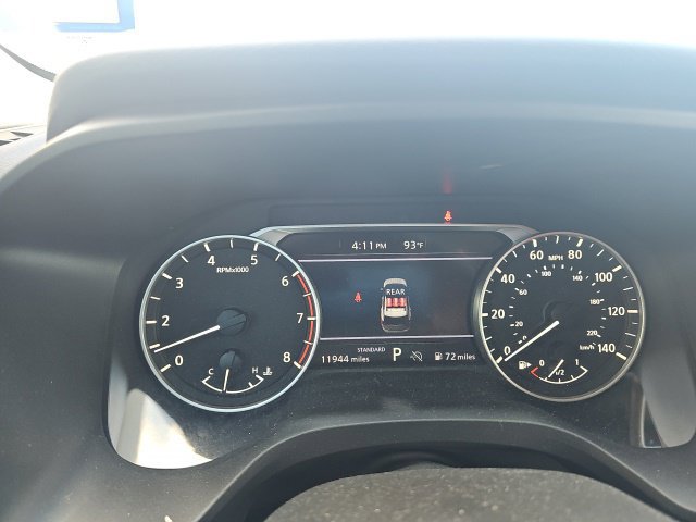 Used 2025 Nissan Rogue SV w/ SV Premium Package FWD image 10