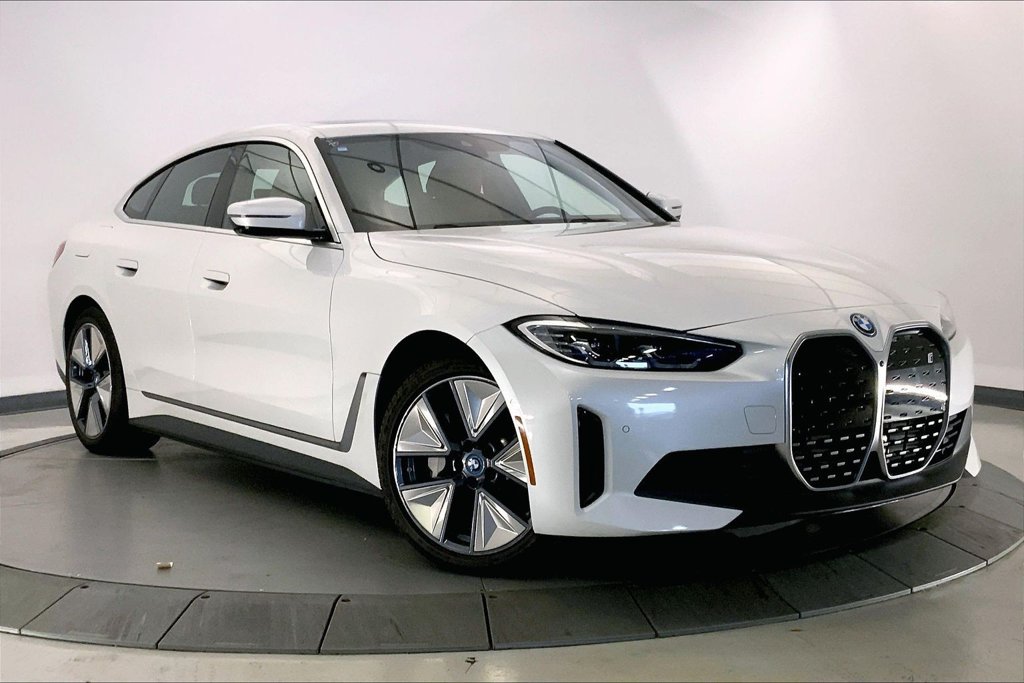 Used 2024 BMW i4 xDrive40i w/ Premium Package AWD/4WD image 31