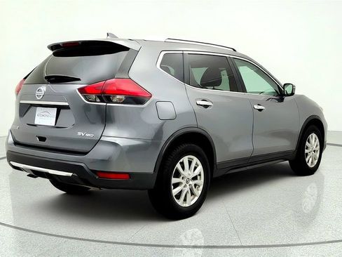 Used 2017 Nissan Rogue SV AWD/4WD image 5