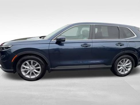 Used 2025 Honda CR-V EX-L image 3