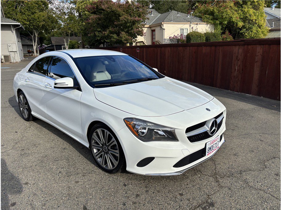 Used 2018 Mercedes-Benz CLA 250 image 3