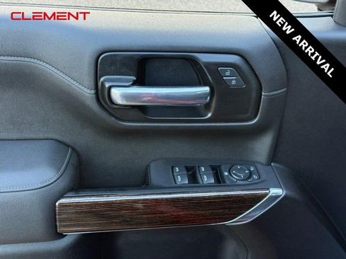 Used 2021 GMC Sierra 1500 Elevation w/ LPO, Elevation Black Package image 17