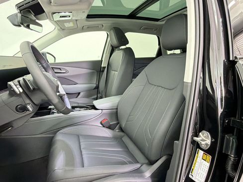 New 2026 Audi Q3 quattro 2.0T AWD/4WD image 5