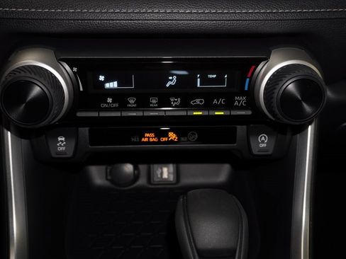 New 2025 Toyota RAV4 LE image 13