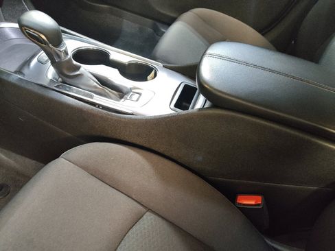 Used 2024 Chevrolet Malibu LT FWD image 26