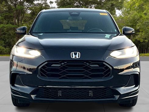 Used 2023 Honda HR-V Sport image 2