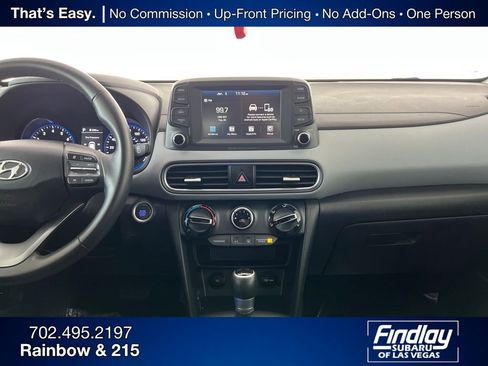 Used 2021 Hyundai Kona SEL w/ Winter Weather Package image 22