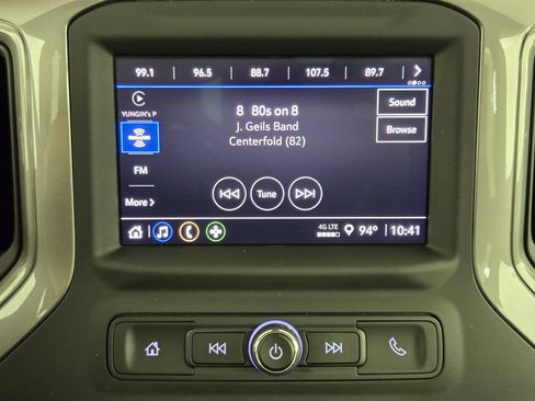 Used 2024 Chevrolet Silverado 1500 Custom RWD image 17