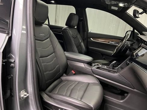 Used 2024 Cadillac XT6 Sport w/ Platinum Package AWD/4WD image 17