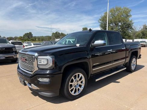 Used 2016 GMC Sierra 1500 Denali w/ Enhanced Driver Alert Package AWD/4WD image 8