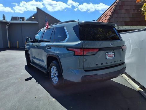 Certified 2025 Toyota Sequoia SR5 image 6