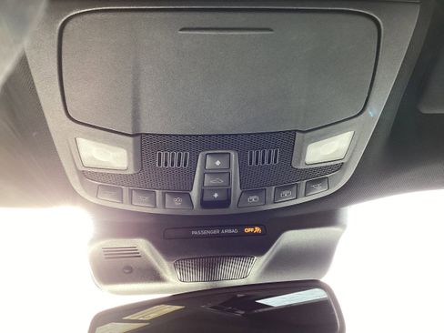 Used 2022 Ford Expedition Limited image 23