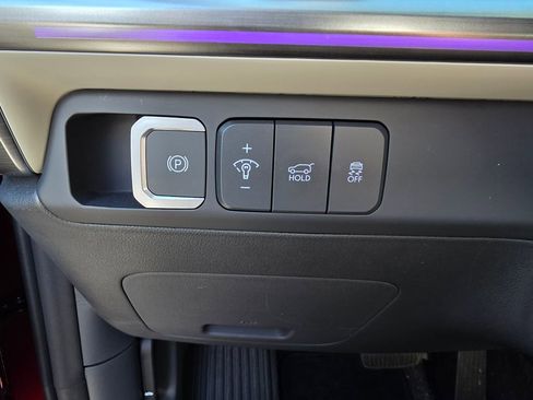 Used 2025 Hyundai Santa Fe Calligraphy image 13