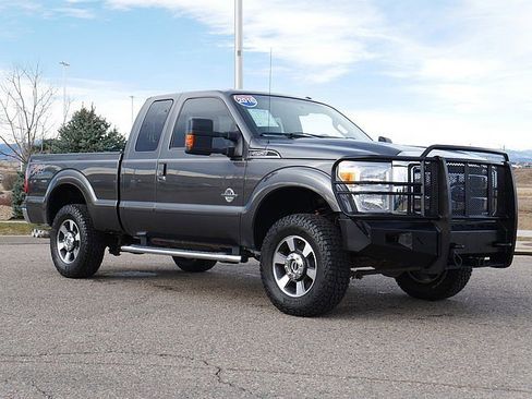 Used 2016 Ford F250 Lariat w/ Lariat Interior Package image 7