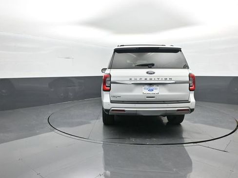 Certified 2024 Ford Expedition Limited image 6
