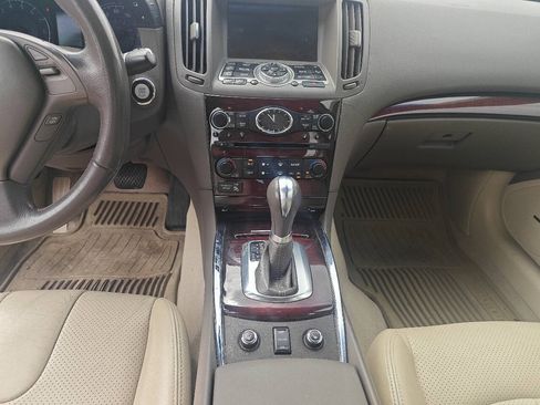 Used 2010 INFINITI G37 x Sedan w/ Premium Pkg AWD/4WD image 11