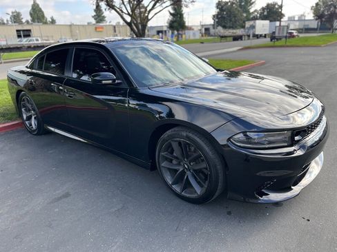 Used 2019 Dodge Charger R/T w/ Plus Group image 3