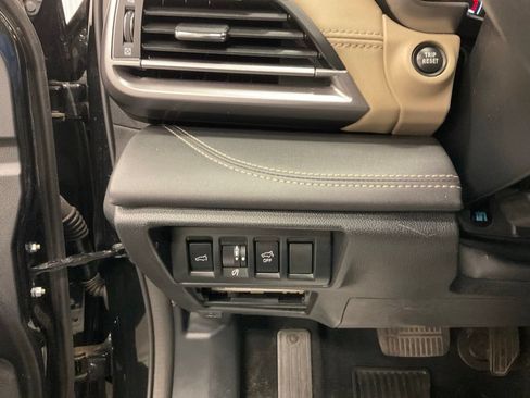 Used 2023 Subaru Outback Limited XT w/ Popular Package #2 AWD/4WD image 14