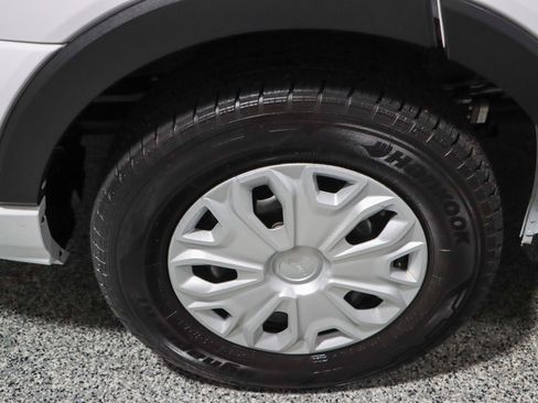 Used 2022 Ford Transit 350 XLT RWD image 11