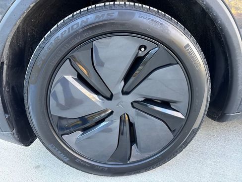 Used 2026 Tesla Model Y Long Range image 11