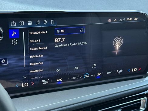 New 2026 Chevrolet Traverse LT w/ Enhanced Driving Package FWD image 19