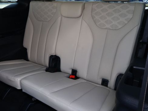 Used 2022 Hyundai Palisade Calligraphy w/ Cargo Package image 22