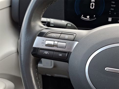 Used 2024 Hyundai Kona SEL image 19
