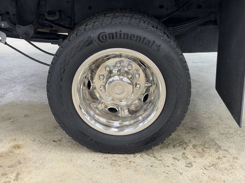 Used 2020 Ford F450 XL w/ Power Equipment Group image 19