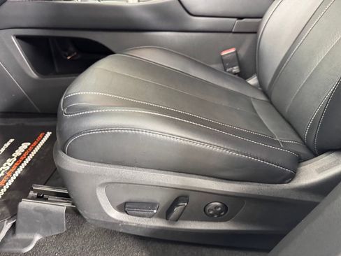 Used 2023 INFINITI QX60 Luxe AWD/4WD image 11