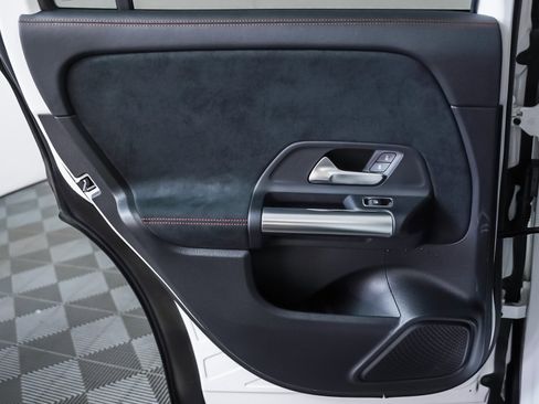 Certified 2022 Mercedes-Benz GLA 250 image 24