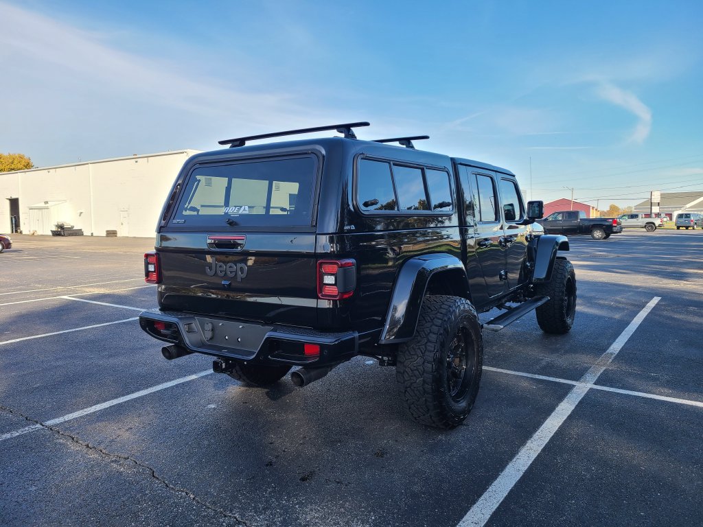 Used 2022 Jeep Gladiator Overland AWD/4WD image 7