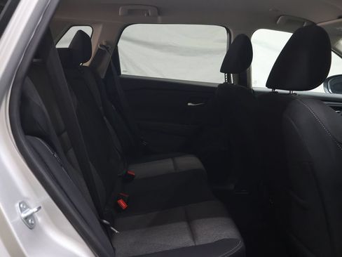 Used 2024 Nissan Rogue SV AWD/4WD image 12