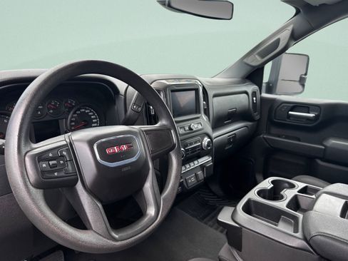 Used 2024 GMC Sierra 1500 Pro w/ Graphite Edition AWD/4WD image 9