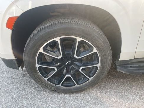 Used 2023 Chevrolet Tahoe RST image 14